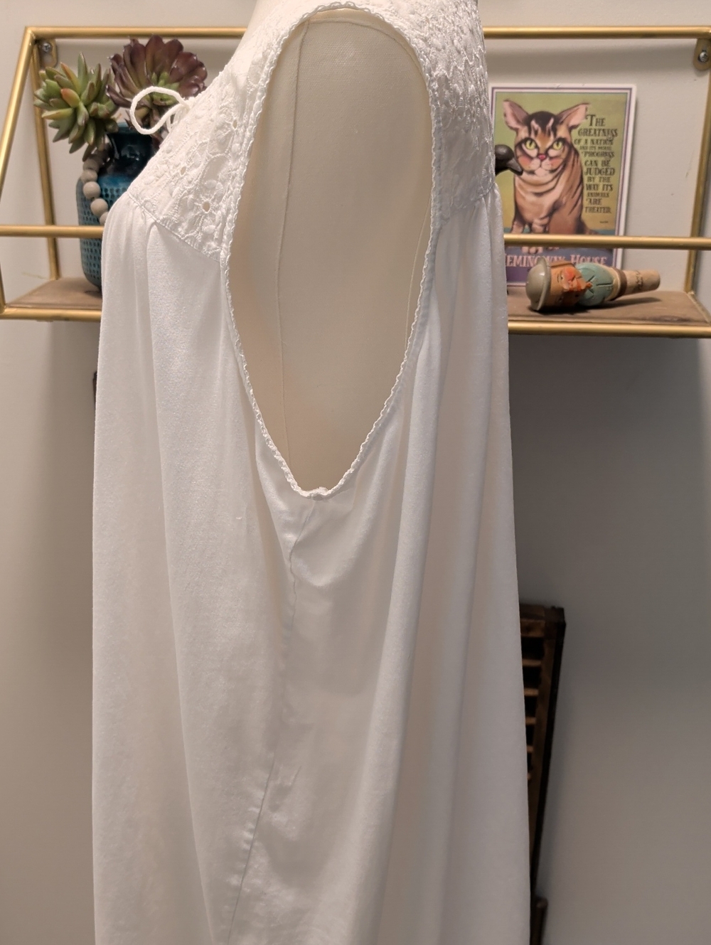 Sigrid Olsen- 2XL Sleepwear White Eyelet Tie-Front Sleeveless - Picture 9 of 12